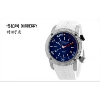 BURBERRY 博柏利手表 时尚圆形石英男表 BU7722。独特的款式设计，个性而不张扬，是年轻时尚人士的酷爱手表！