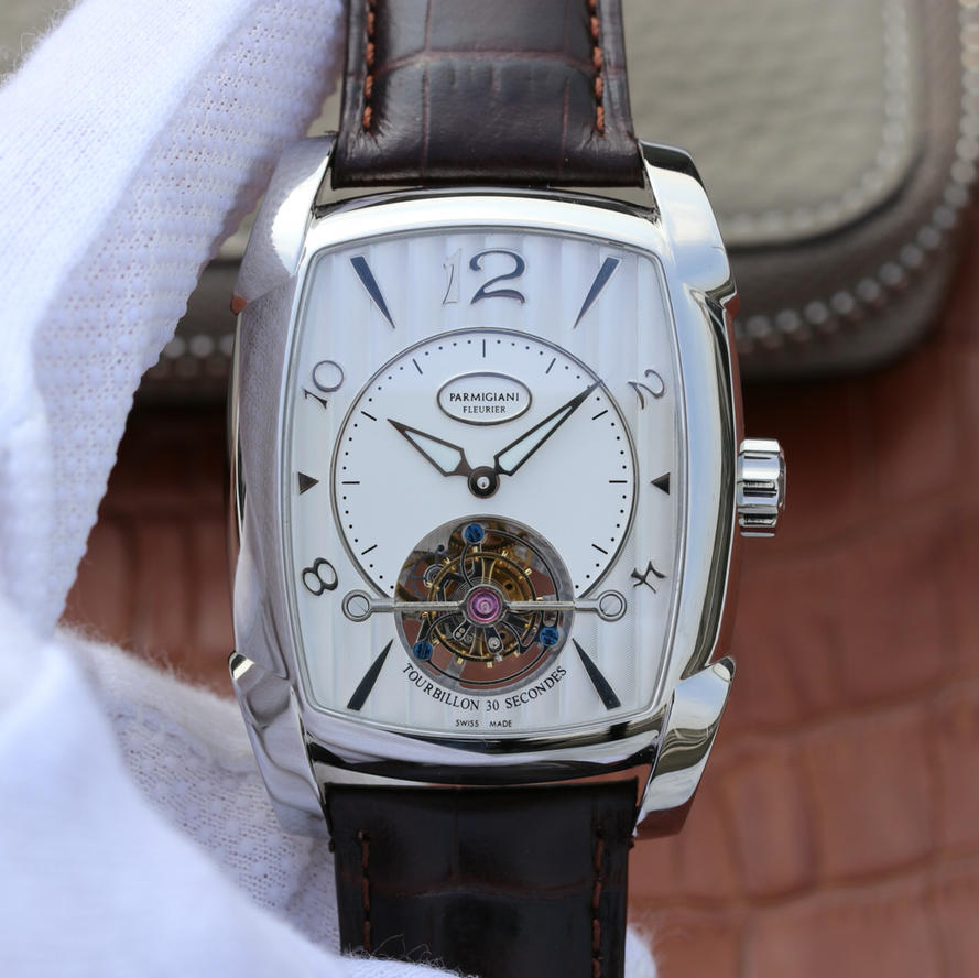 帕玛强尼kalpa系列复刻手表 真陀飞轮手表