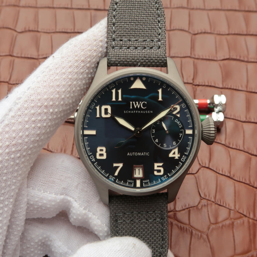 万国飞行员的复刻手表怎么样 万国IW500909大飞钛陶瓷限量版
